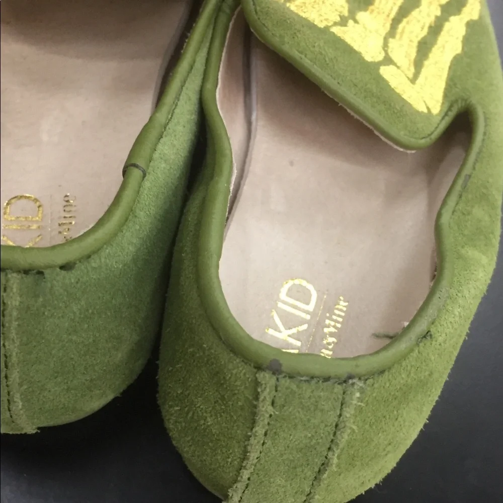 🎃 AKID + Anthro GreenGold Suede Loafer Size Child 13 Unisex Halloween Costum…